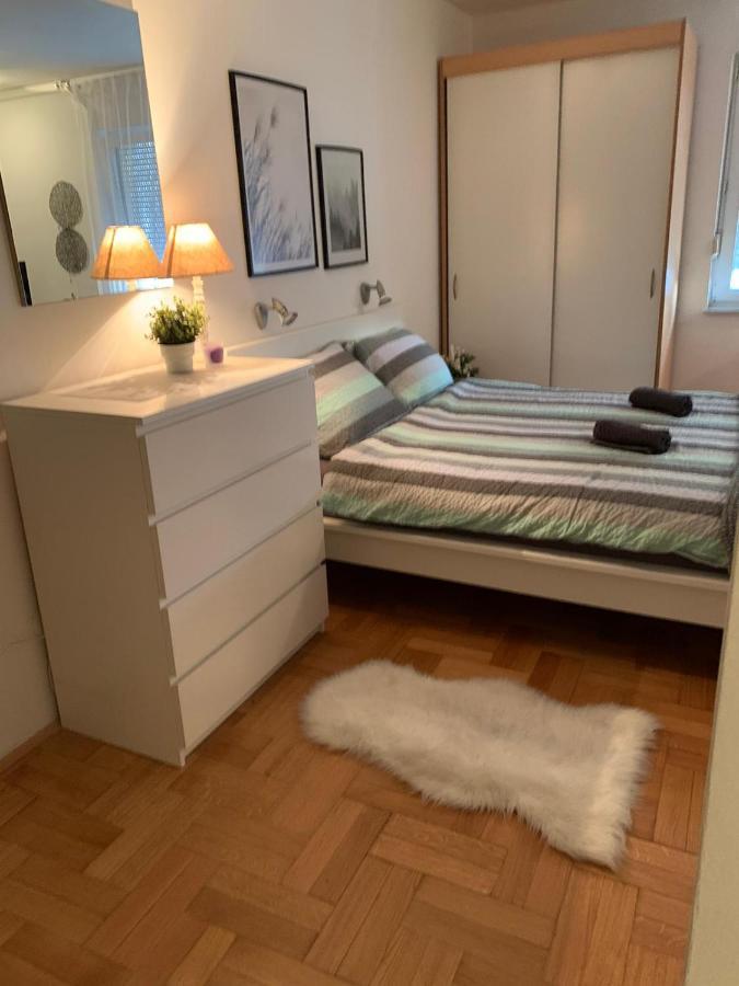 Sarmantni Apartman Malecka 2 Zagreb Ngoại thất bức ảnh