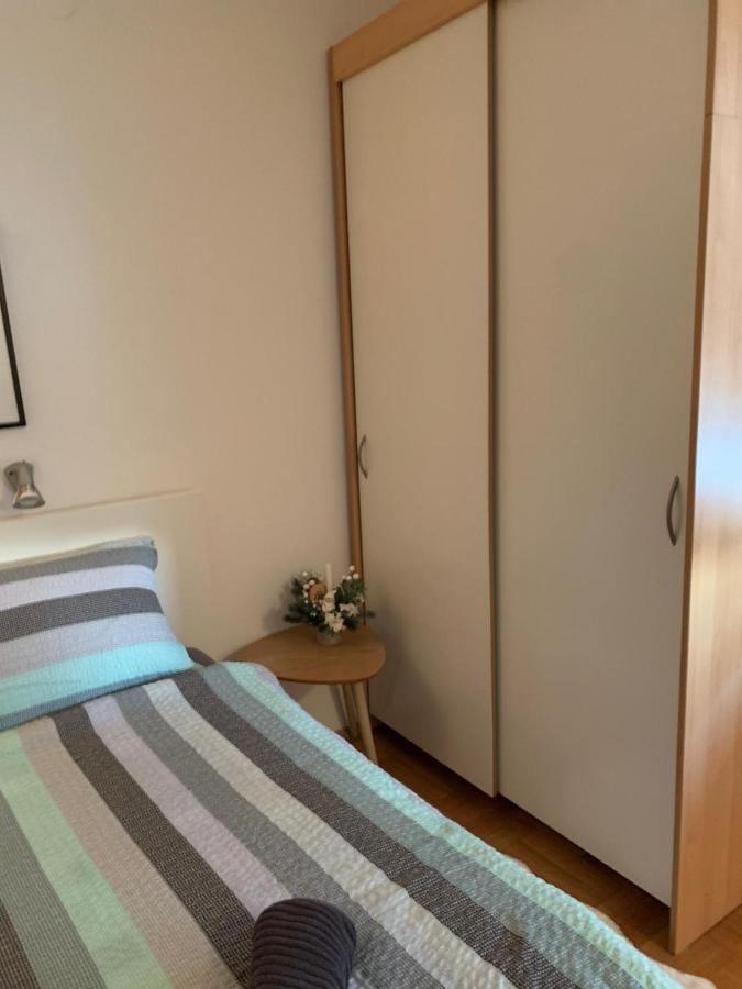 Sarmantni Apartman Malecka 2 Zagreb Ngoại thất bức ảnh