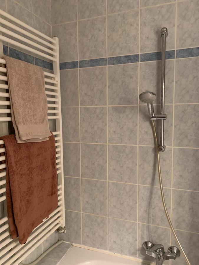 Sarmantni Apartman Malecka 2 Zagreb Ngoại thất bức ảnh
